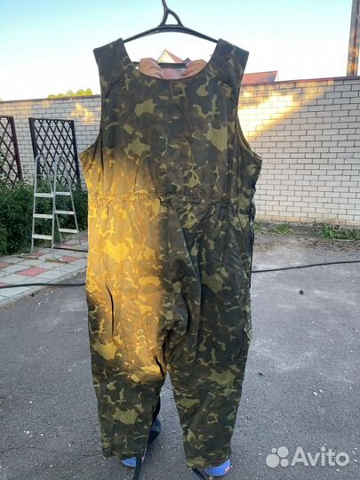 Комбинезон военный