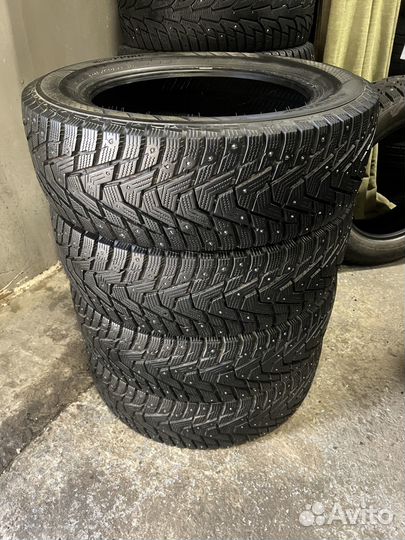 Hankook Winter I'Pike RS2 W429 215/60 R17