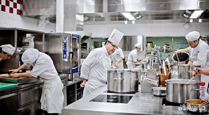 Повар и помощник повара. Кондитер