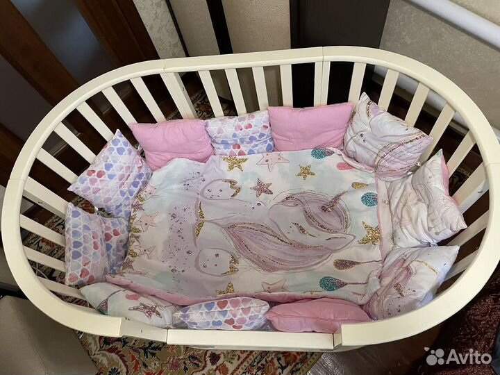 Детская кровать круглая/овальная с маятником