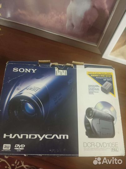 Видеокамера и фотоаппараты