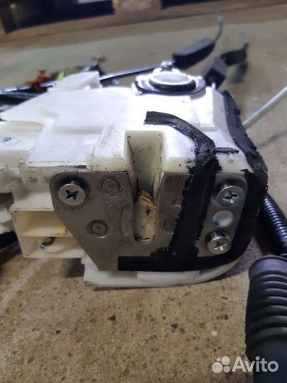 Замки дверные и ручки Хонда срв