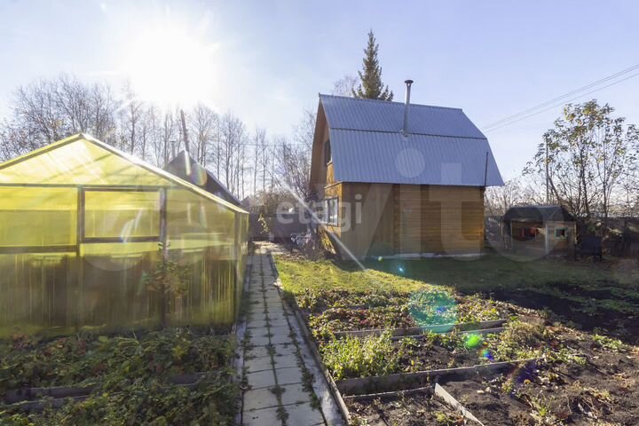 Дача 40 м² на участке 6 сот.