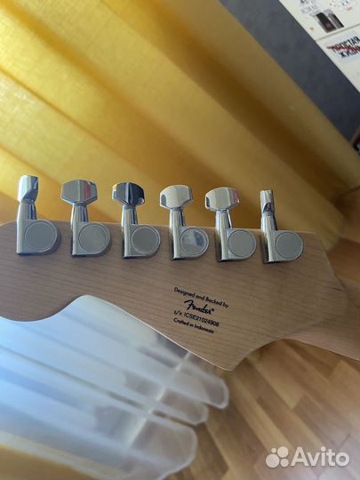 Электрогитара Fender Squier Bullet Strat