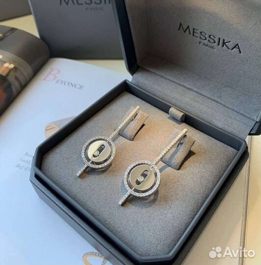 Золотые серьги Messika 10.6гр 1ct