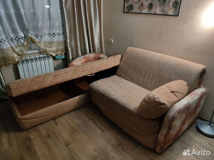 Диван угловой