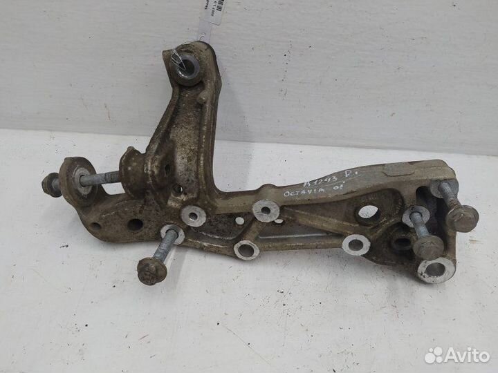 Рычаг передний, Skoda Octavia 2007