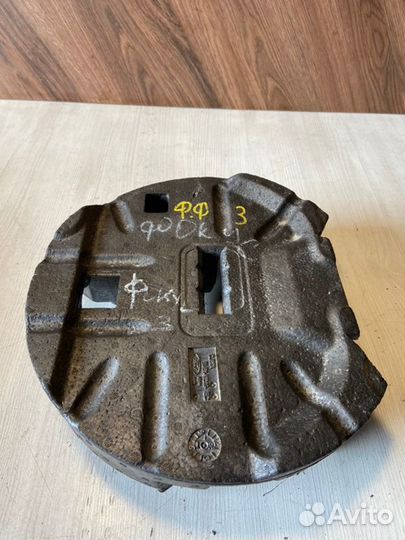 Ящик под инстумент Ford Focus