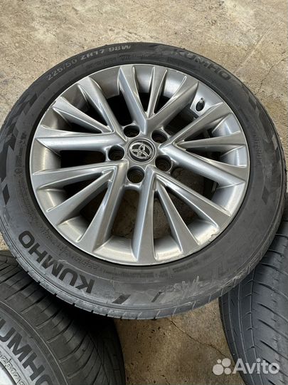 Колеса на камри оригинал 225/50/17