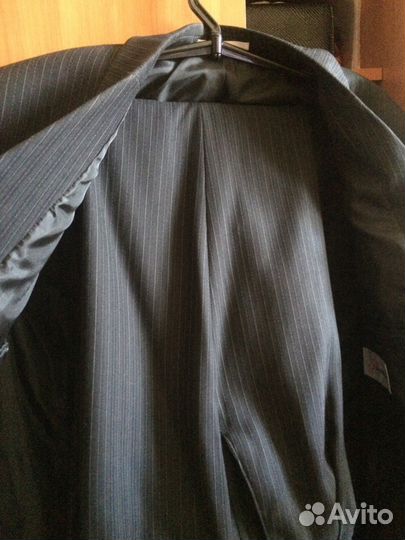 Продам мужской костюм