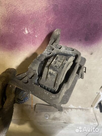 Крепление подушка двигателя ford focus 2 2.0