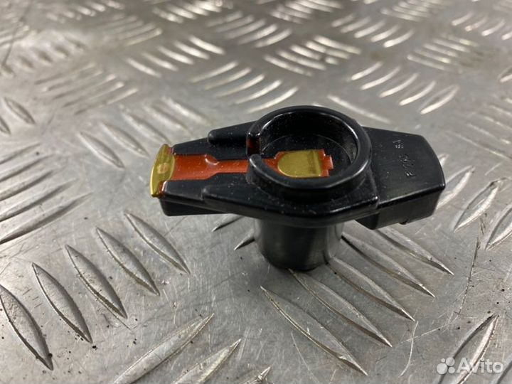 Бегунок распределителя зажигания Eps 1.428.016R