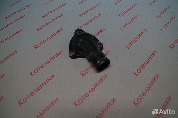 Nissan 13049-9F600 Крышка термостата