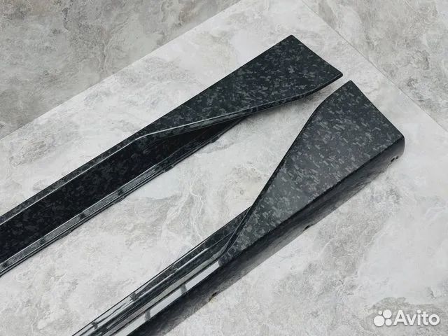 Лезвия на пороги BMW G80 M3 кованный карбон