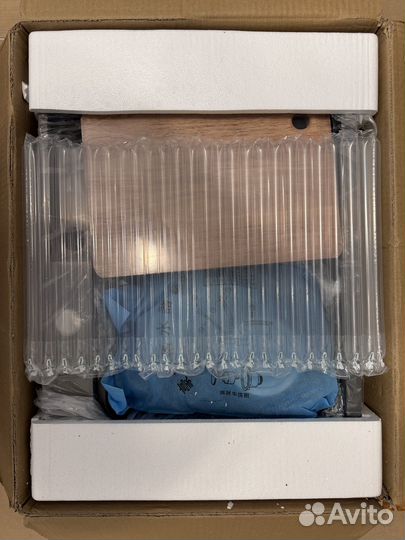 Смеситель с металлической мойкой