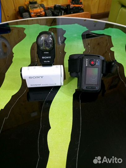 Экшн камера Sony hdr-as200v + пульт