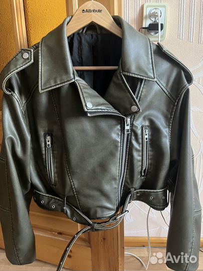 Продам женскую укороченную косуху (Zara), новая