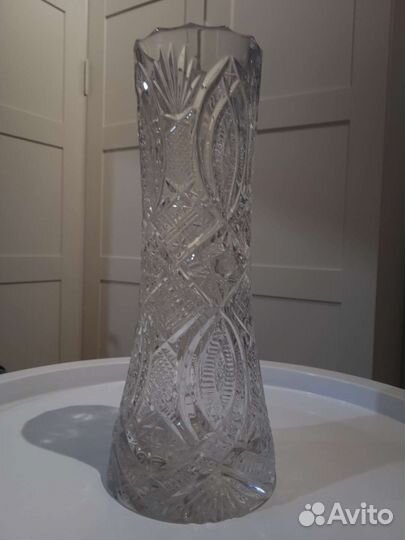 Хрустальная ваза