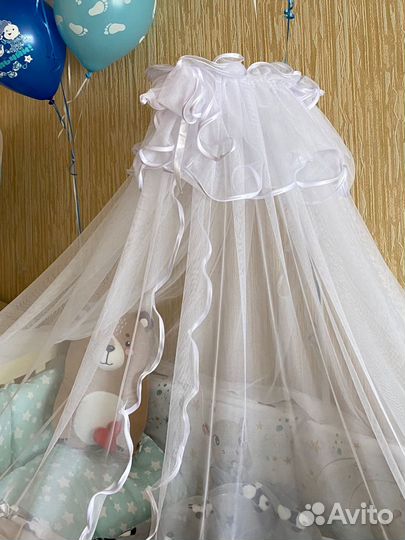 Балдахин и крепление