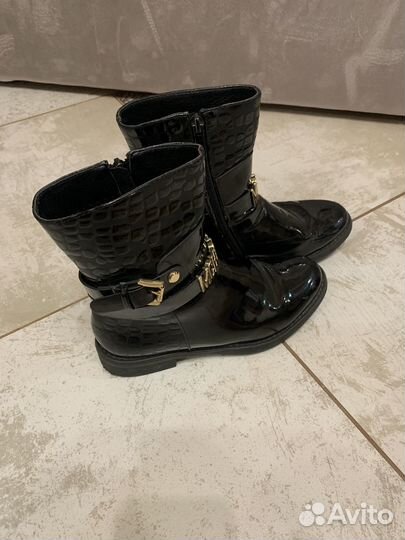 Ботинки для девочки