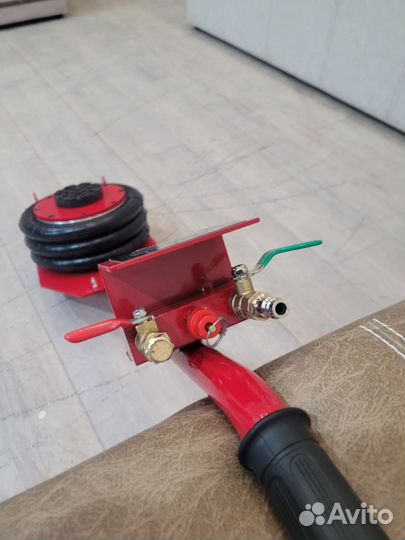 Пневмодомкрат 3 т