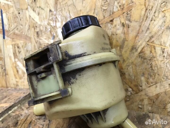 Бачок гидроусилителя руля Renault Logan 2 седан