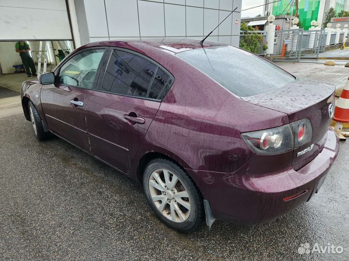 Mazda 3 1.6 МТ, 2007, 272 000 км