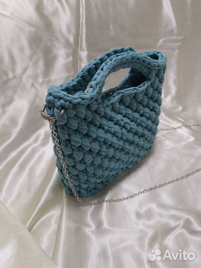 Сумочка вязаная