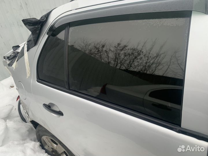 Стекла боковые Skoda Fabia 1