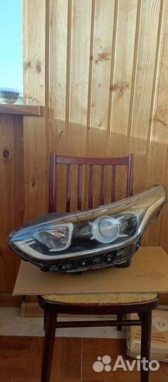 Фара левая Kia Cerato 4