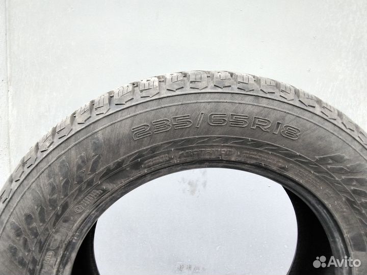 Nokian Tyres Hakkapeliitta 9 SUV 235/65 R18 110T