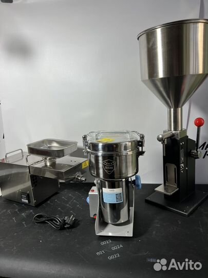Мельница лабораторная измельчительная 1кг помола