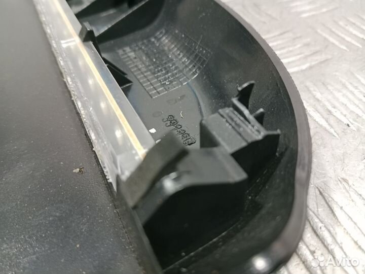 Б/У Фонарь задний стоп сигнал Skoda