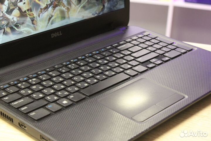 Ноутбук Dell с новым SSD и программами для учёбы