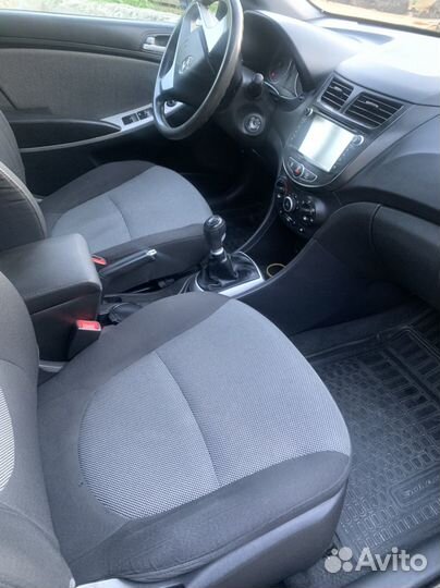 Hyundai Solaris 1.4 МТ, 2011, 138 000 км