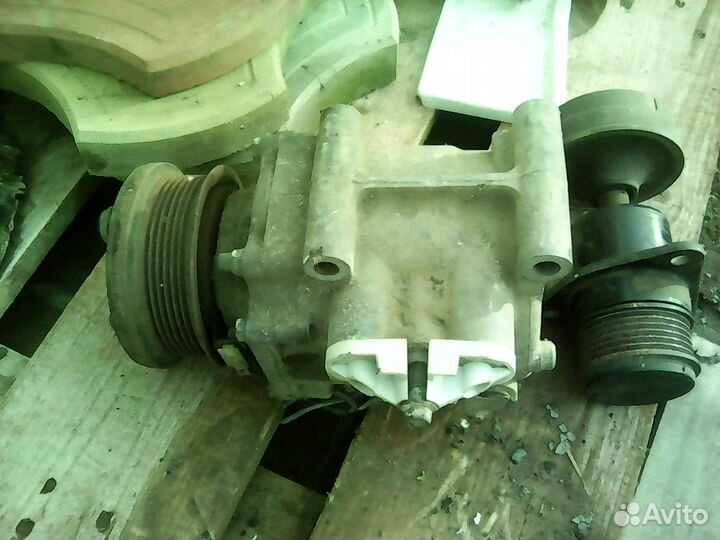 Компрессор кондиционера. 1201751X