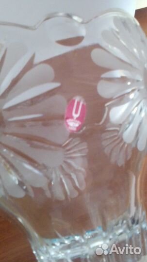 Хрустальная ваза