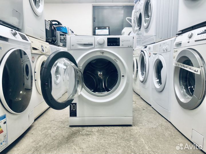 Стиральная машина Hotpoint Ariston