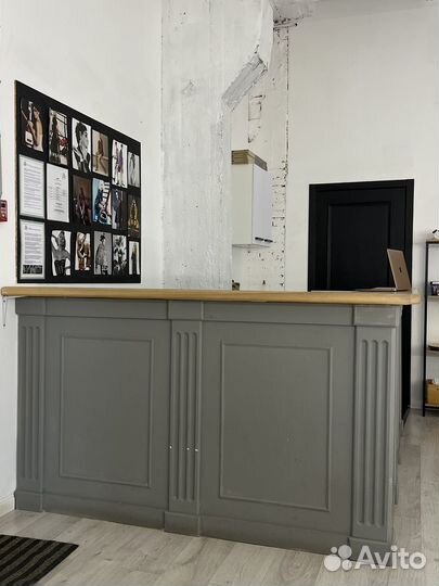 Стойка администратора