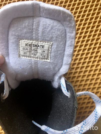Коньки хоккейные 31