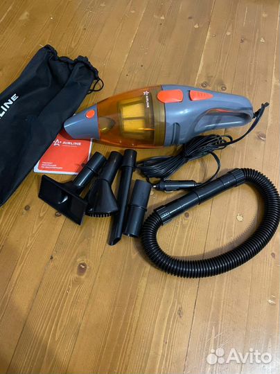 Автомобильный пылесос