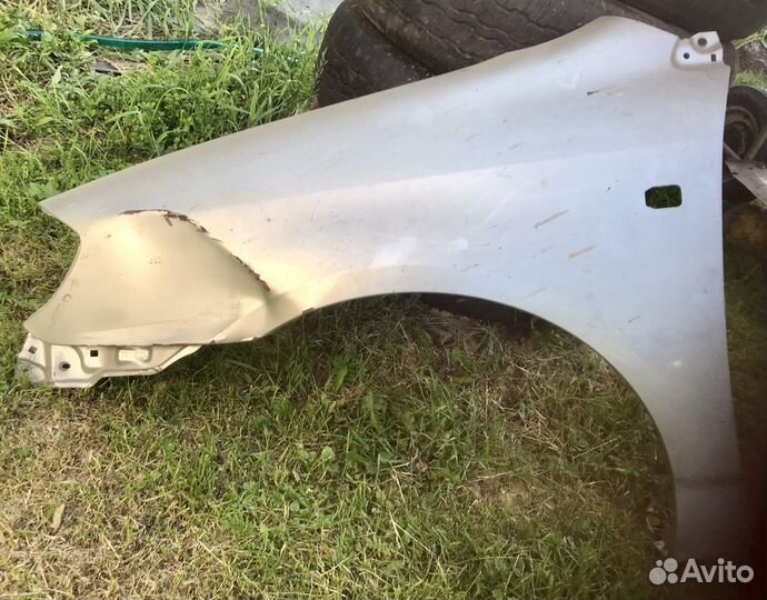 Крыло от toyota