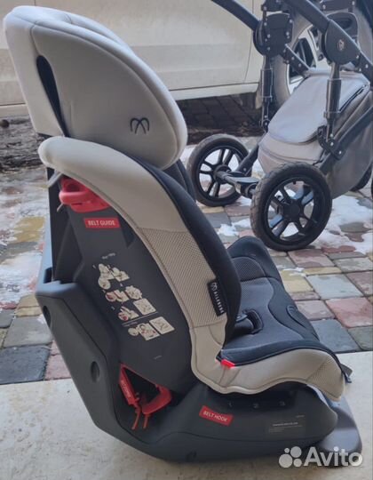 Детское автокресло carmate (Япония)