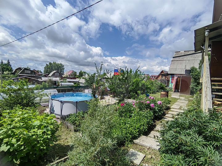 Дача 32 м² на участке 7,3 сот.