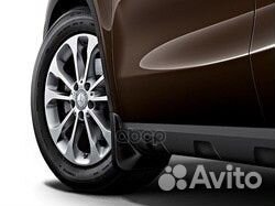Брызговики передние GLA A 156 890 00 00