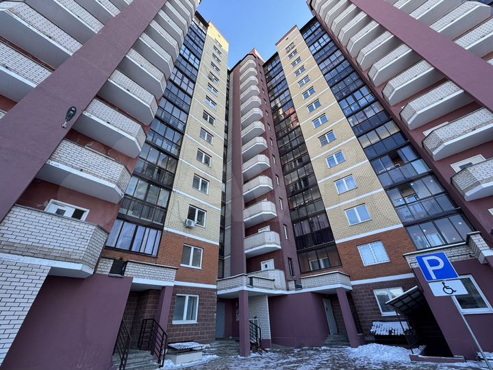 2-к. квартира, 63,4 м², 10/14 эт.