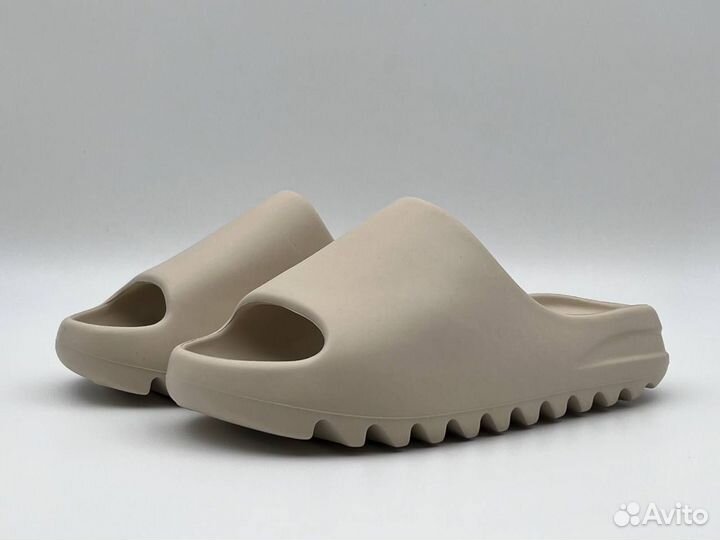 Шлепанцы Adidas Yeezy Slide