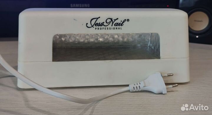 Уф лампа для ногтей