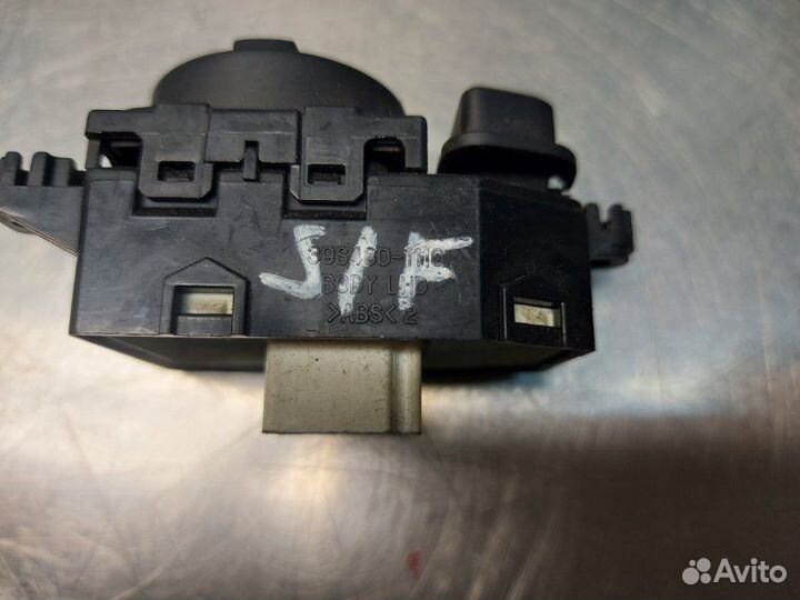 Кнопка регулировки зеркал Hyundai Santa Fe 3 DM