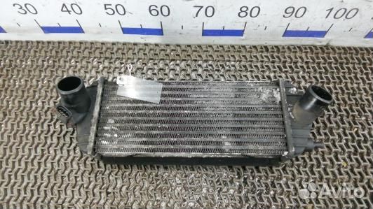 Радиатор интеркуллера hyundai IX35 1 (8UK15KC01)